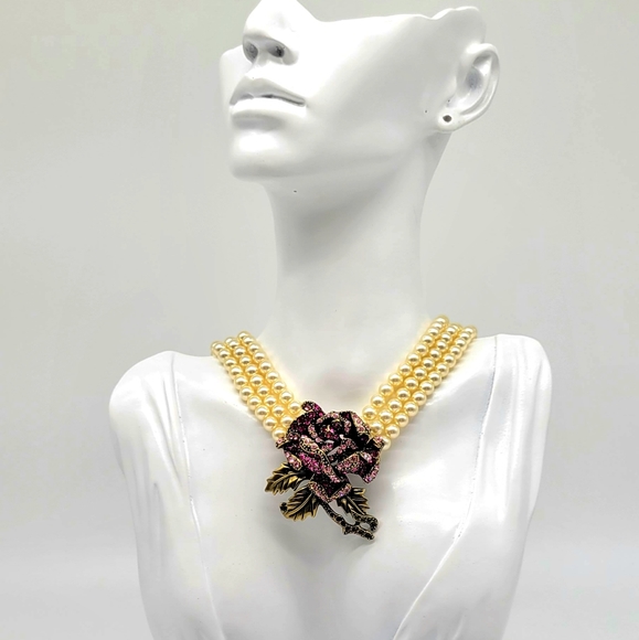 Heidi Daus Ruby Swarovski Crystal Rose Necklace with Triple Strand Ivory Pearls - Picture 4 of 8